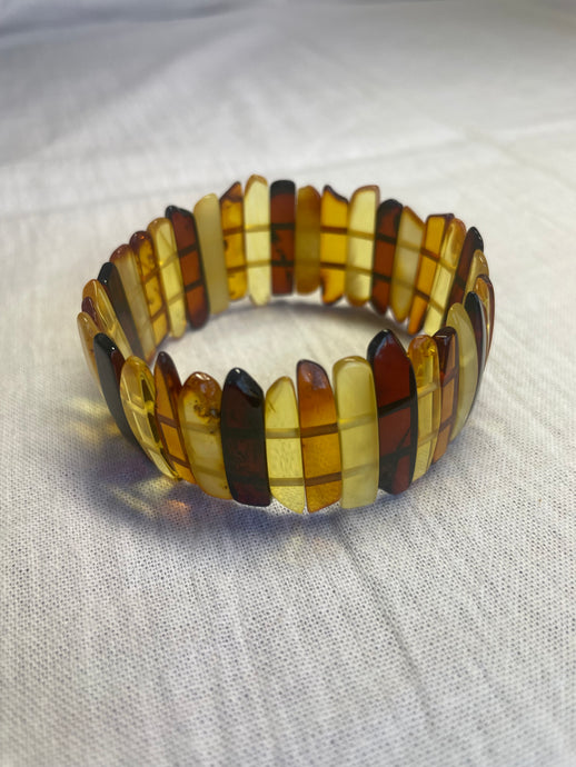 Multi-color elastic Slab Baltic Amber Bracelet