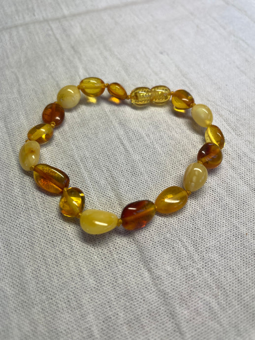 Mixed Polished Baltic Amber Bracelet with clasp